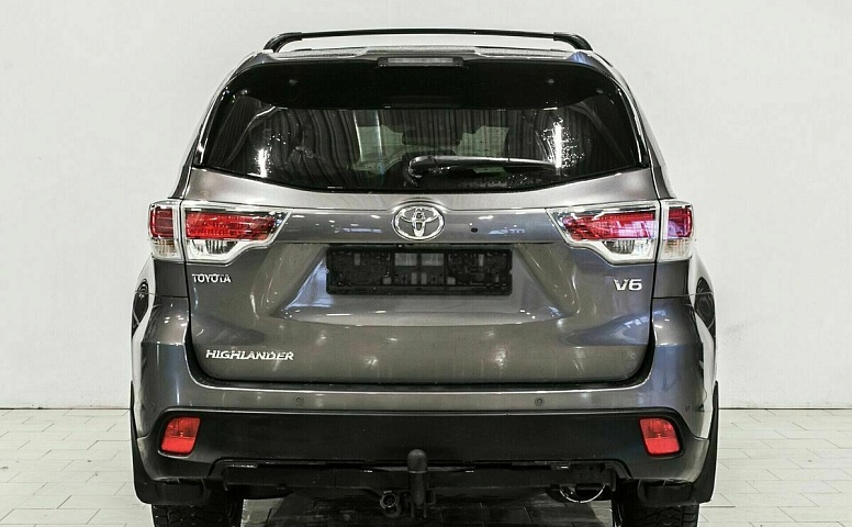 Toyota highlander