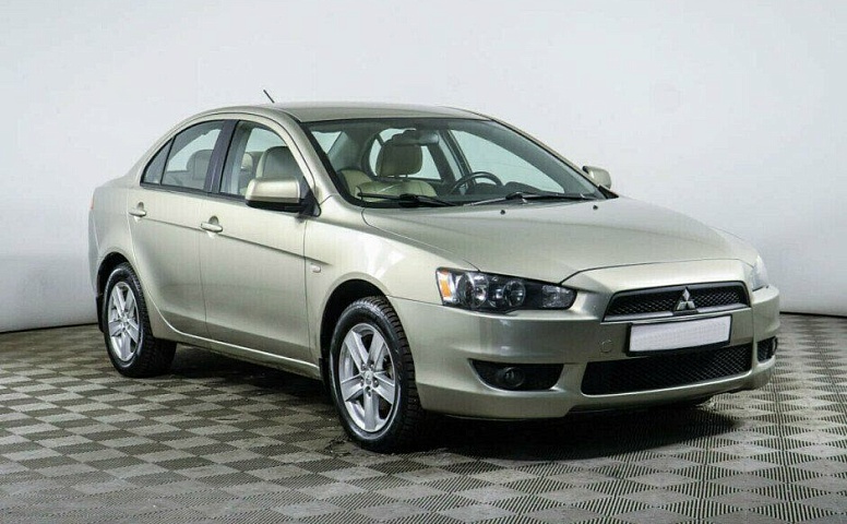 Mitsubishi Lancer 1.8 Вариатор