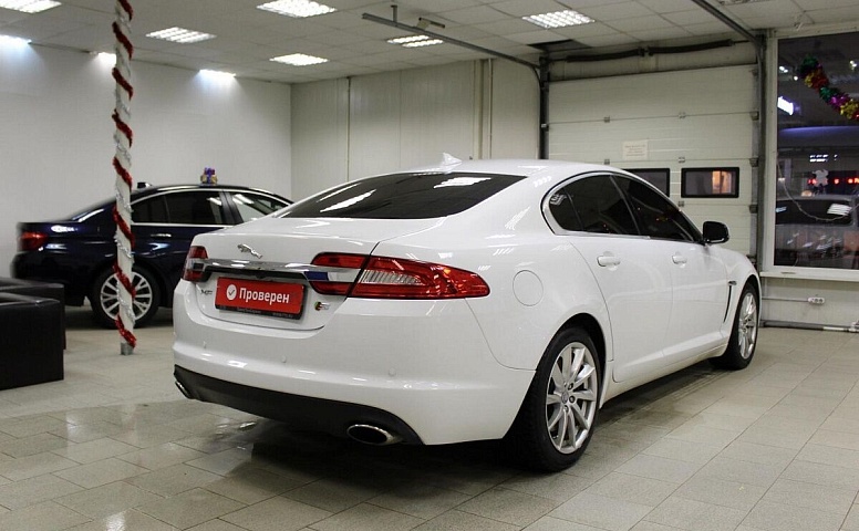 Jaguar XF I Рестайлинг