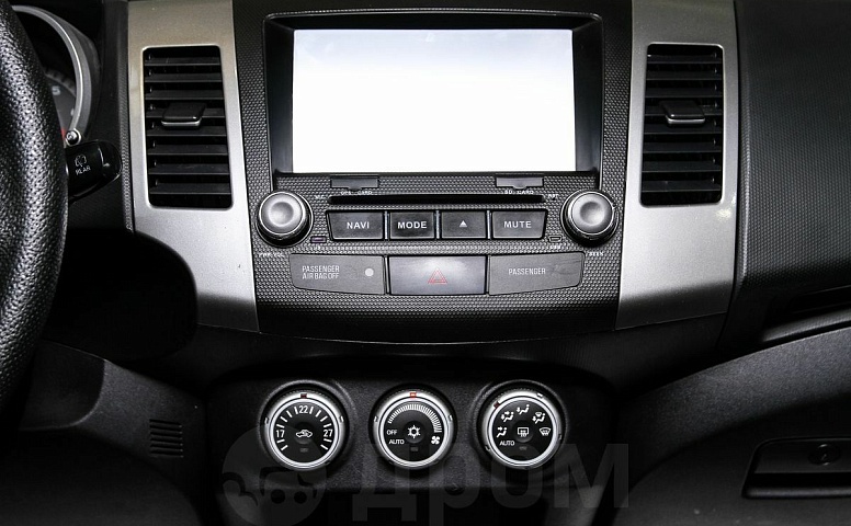 Mitsubishi Outlander, 2 поколение