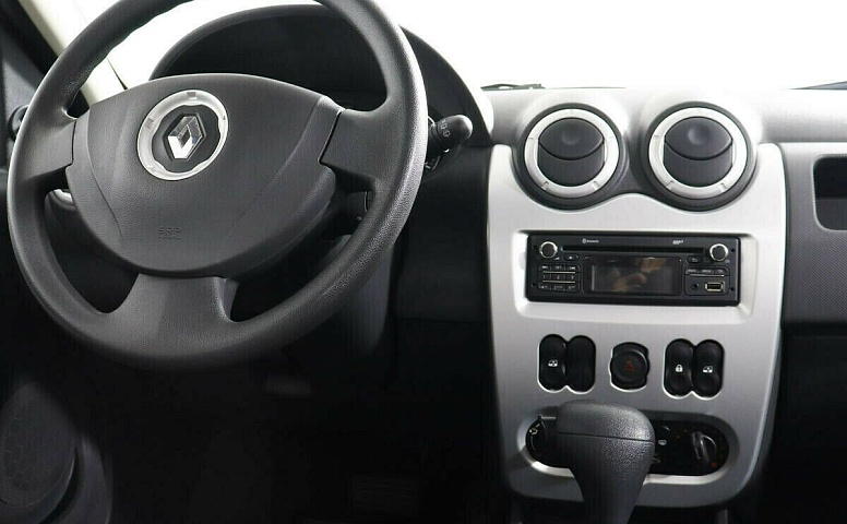 Renault Sandero I