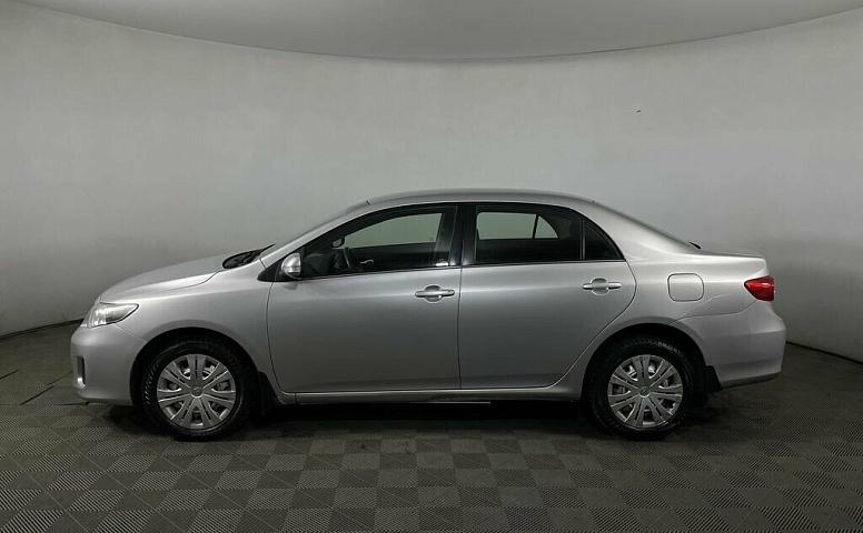 Toyota Corolla X (E140, E150) Рестайлинг