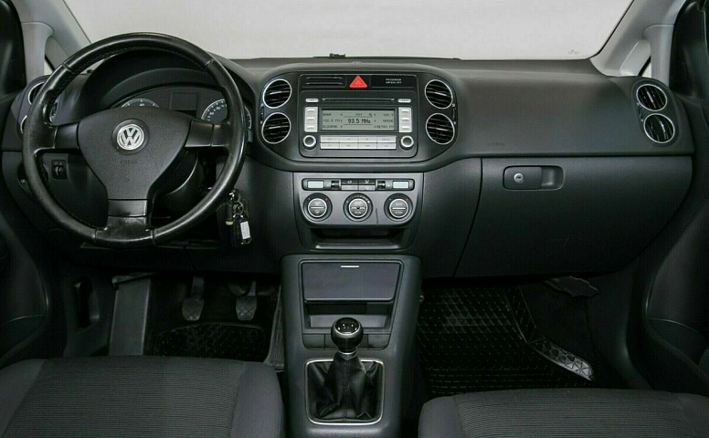 Volkswagen golf plus