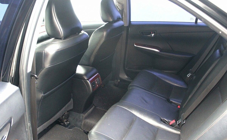 Toyota Camry VII (XV50)