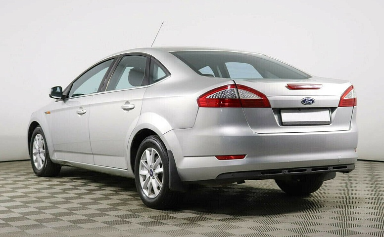 Ford mondeo