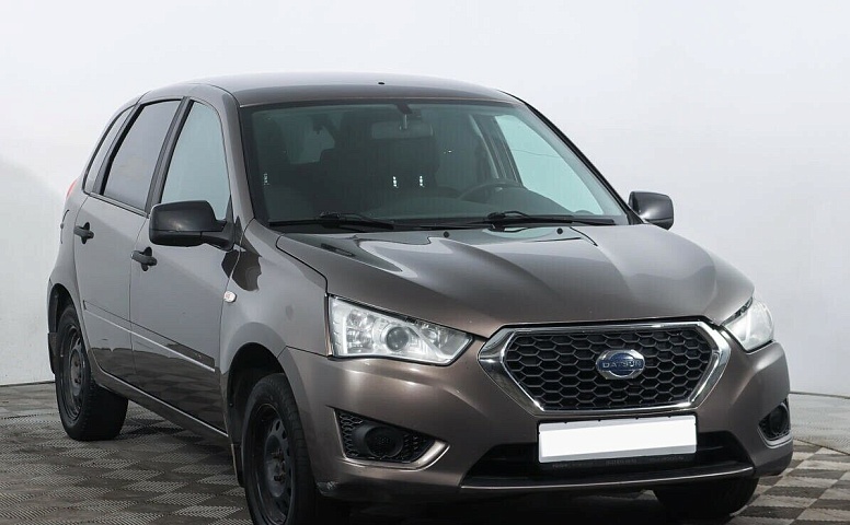 Datsun mi-DO