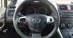 Toyota auris i рестайлинг