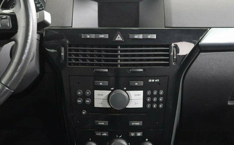 Opel Astra 1.6 Робот