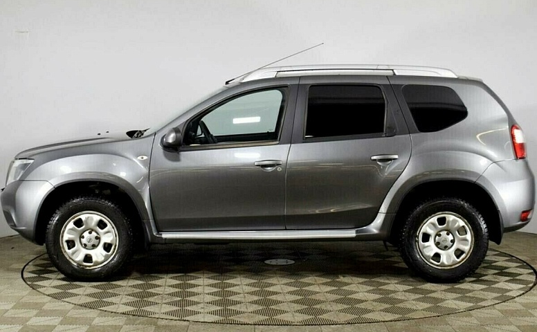 Nissan terrano