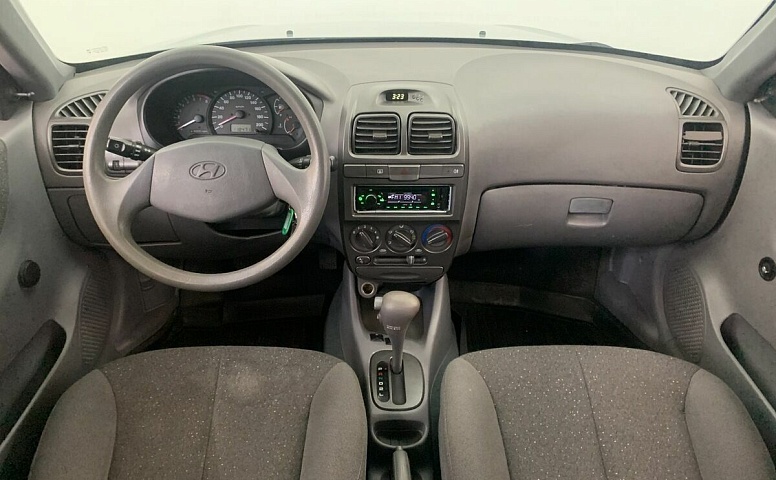 Hyundai ACCENT 1.5 AT (102 л.с.)