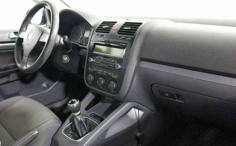 Volkswagen Jetta 1.6 Механика