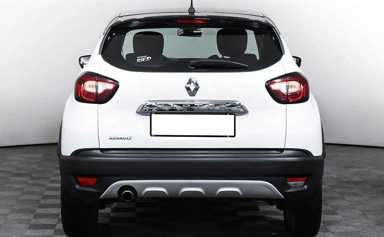 Renault kaptur cvt 2017 с пробегом 57 680 км