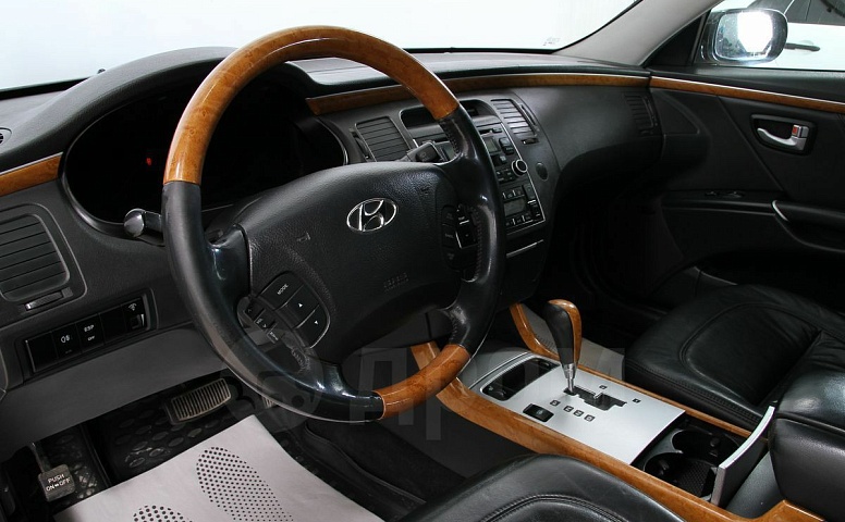 Hyundai Grandeur, 4 поколение