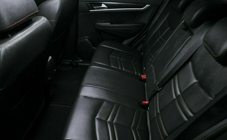 Dongfeng ax7