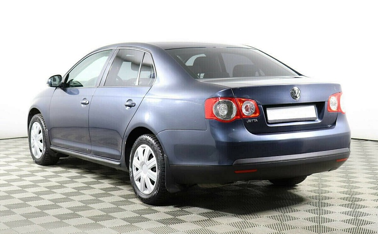 Volkswagen Jetta V