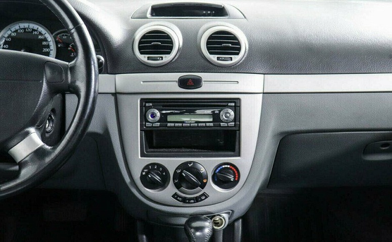 Chevrolet Lacetti 1.6 Автомат