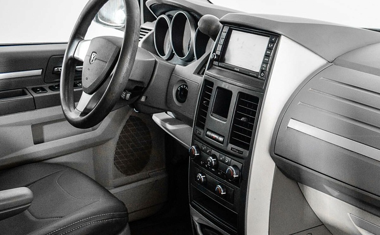 Dodge Caravan