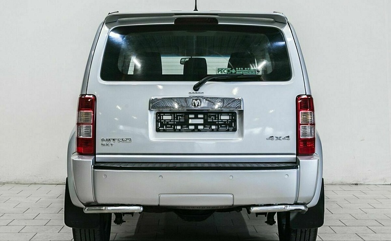 Dodge nitro