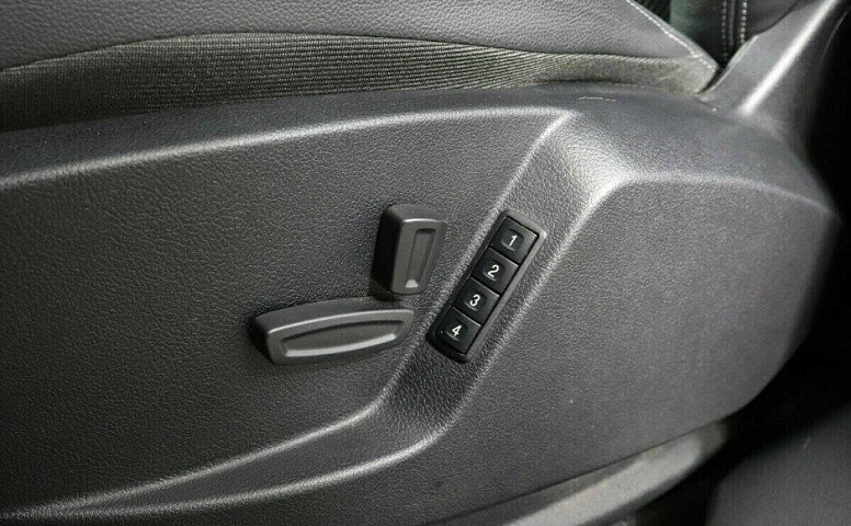Ford S-MAX 2.0 Робот