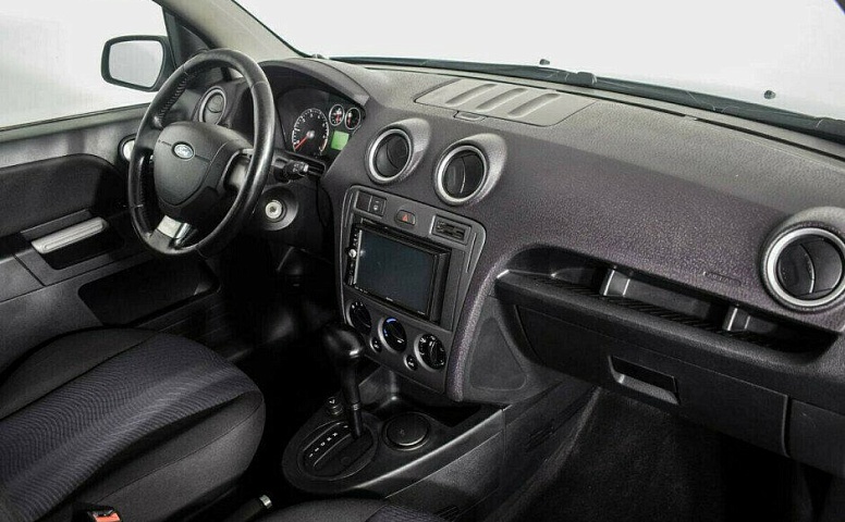 Ford Fusion 1.6 Автомат