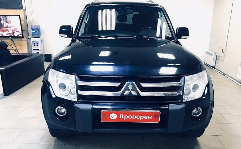 Mitsubishi Pajero IV