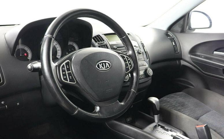 Kia Ceed I
