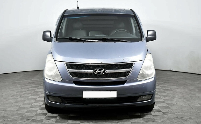 Hyundai Grand Starex I