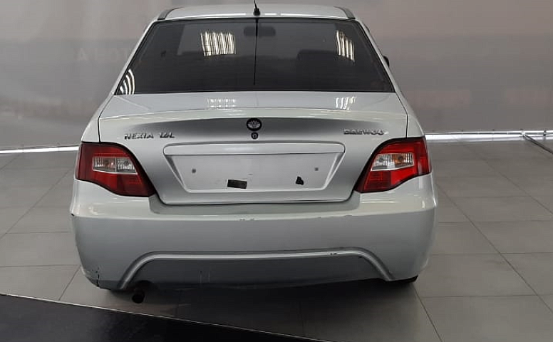 Daewoo NEXIA 1.6 MT (109 л.с.)