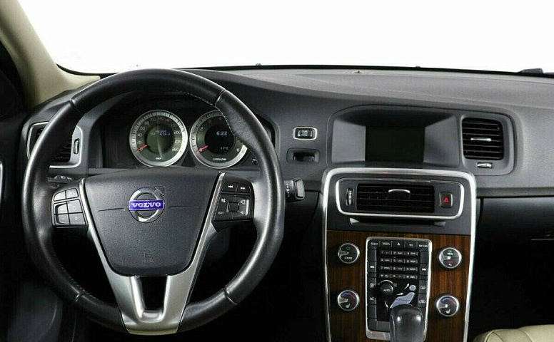 Volvo S60 1.6 Робот
