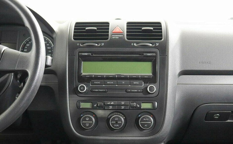 Volkswagen Jetta 1.6 Автомат