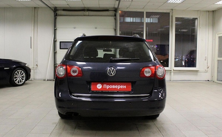 Volkswagen Passat (B6)
