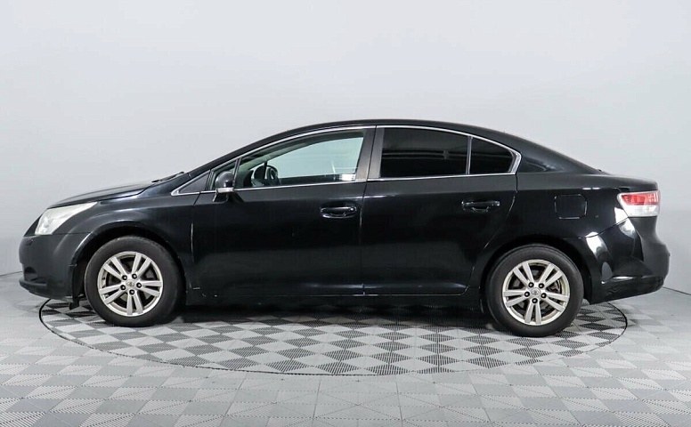 Toyota Avensis III