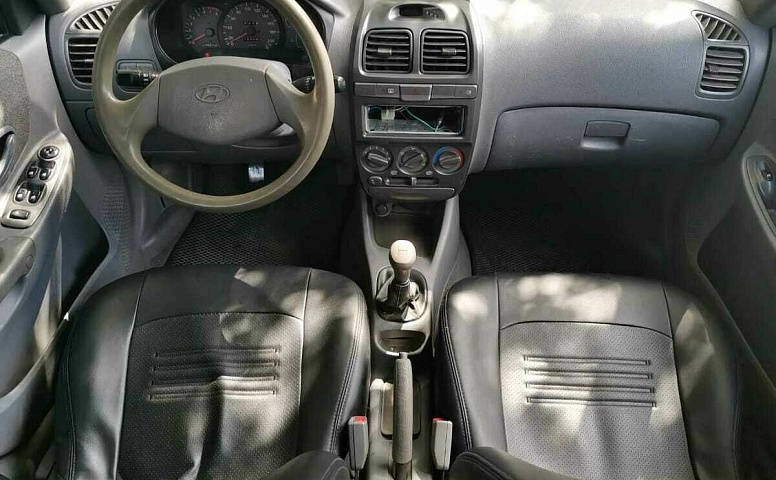 Hyundai ACCENT 1.5 MT (102 л.с.)
