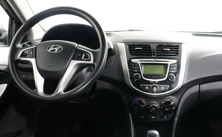 Hyundai Solaris I