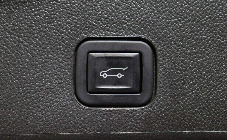 Cadillac SRX II Рестайлинг