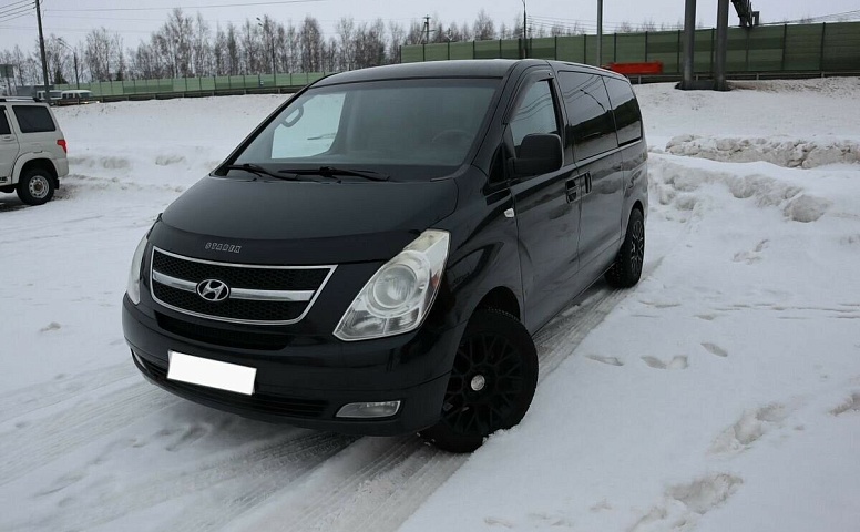 Hyundai Grand Starex I