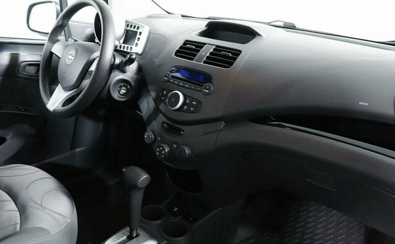 Chevrolet Spark 1.0 Автомат