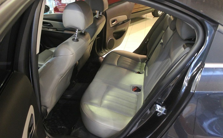 Chevrolet Cruze I Рестайлинг