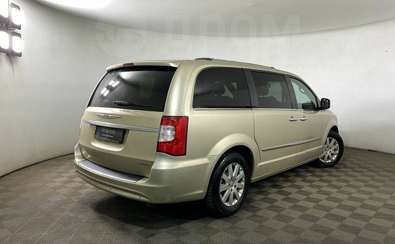 Chrysler Grand Voyager, 5 поколение
