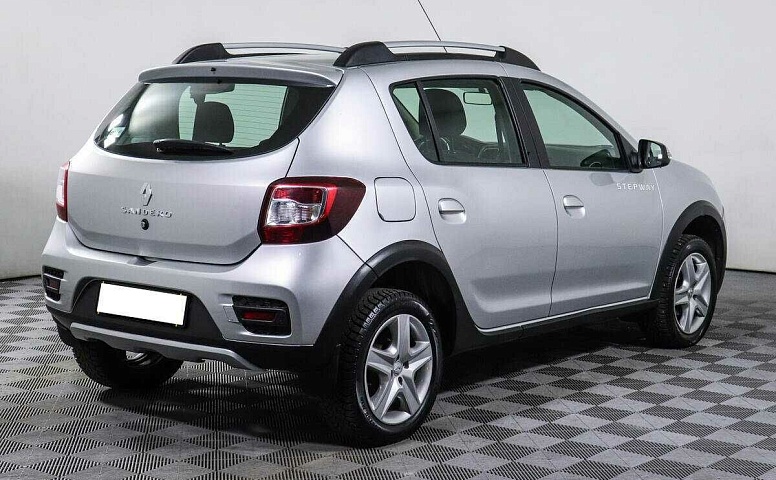 Renault sandero stepway акпп 2018 с пробегом 38 500 км