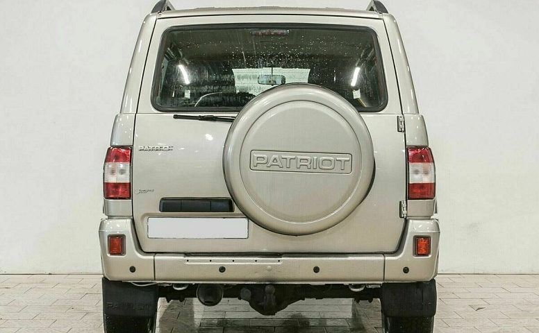 Уаз patriot