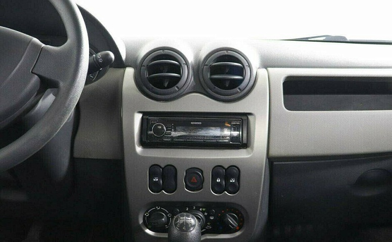 Renault Sandero 1.6 Механика