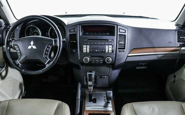 Mitsubishi Pajero 3.0 Автомат