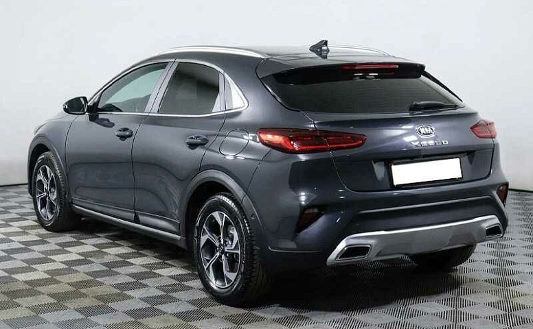 Kia xceed робот 2021 с пробегом 5 400 км
