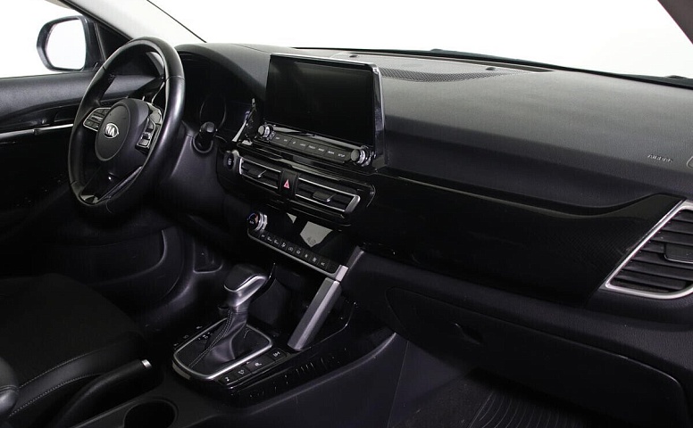 Kia Seltos 2.0 CVT
