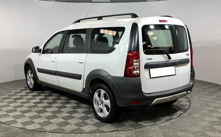 Lada (ваз) largus cross мкпп 2017 с пробегом 89 490 км