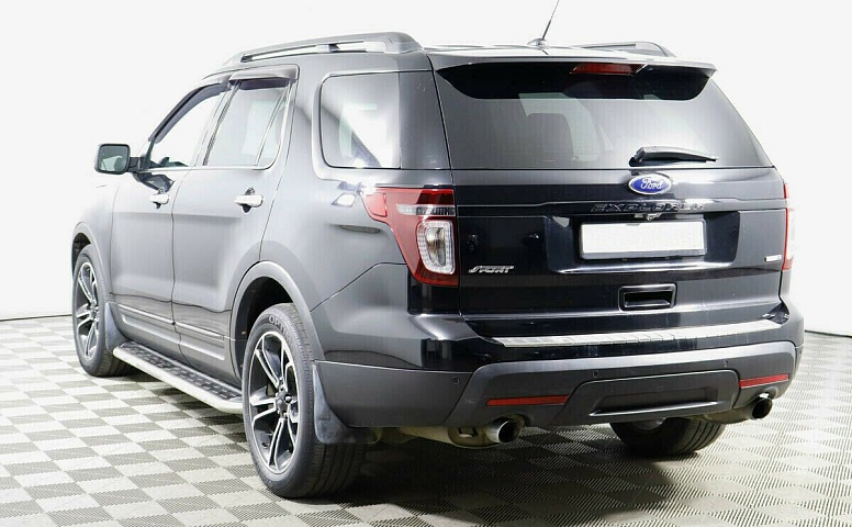 Ford Explorer V