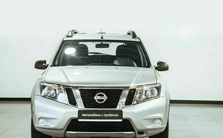 Nissan terrano