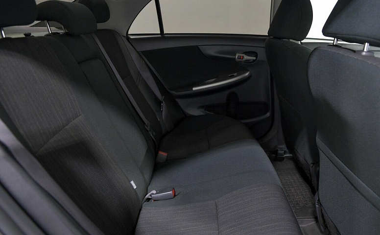 Toyota Corolla AMT X (E140, E150)