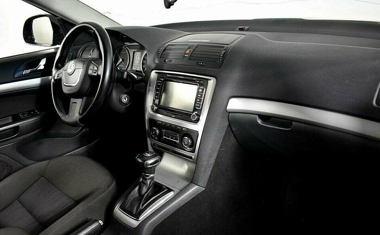 Skoda Octavia 1.4 Робот